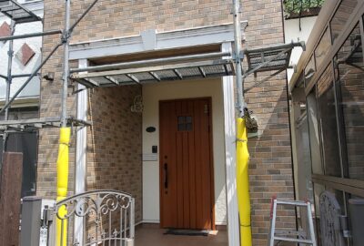 新潟市西区みずき野 外壁張替(玄関まわり)