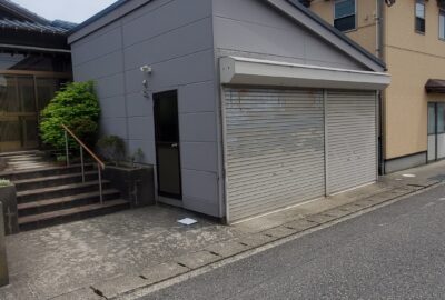 北区松浜 車庫外壁板金補修